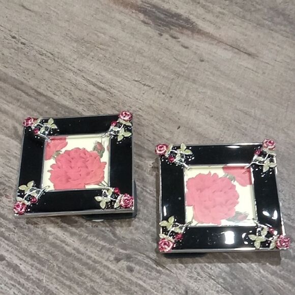 Set of 2 mini black picture frames w green & red roses 1.75" x 1.75" opening NWT - Picture 1 of 4